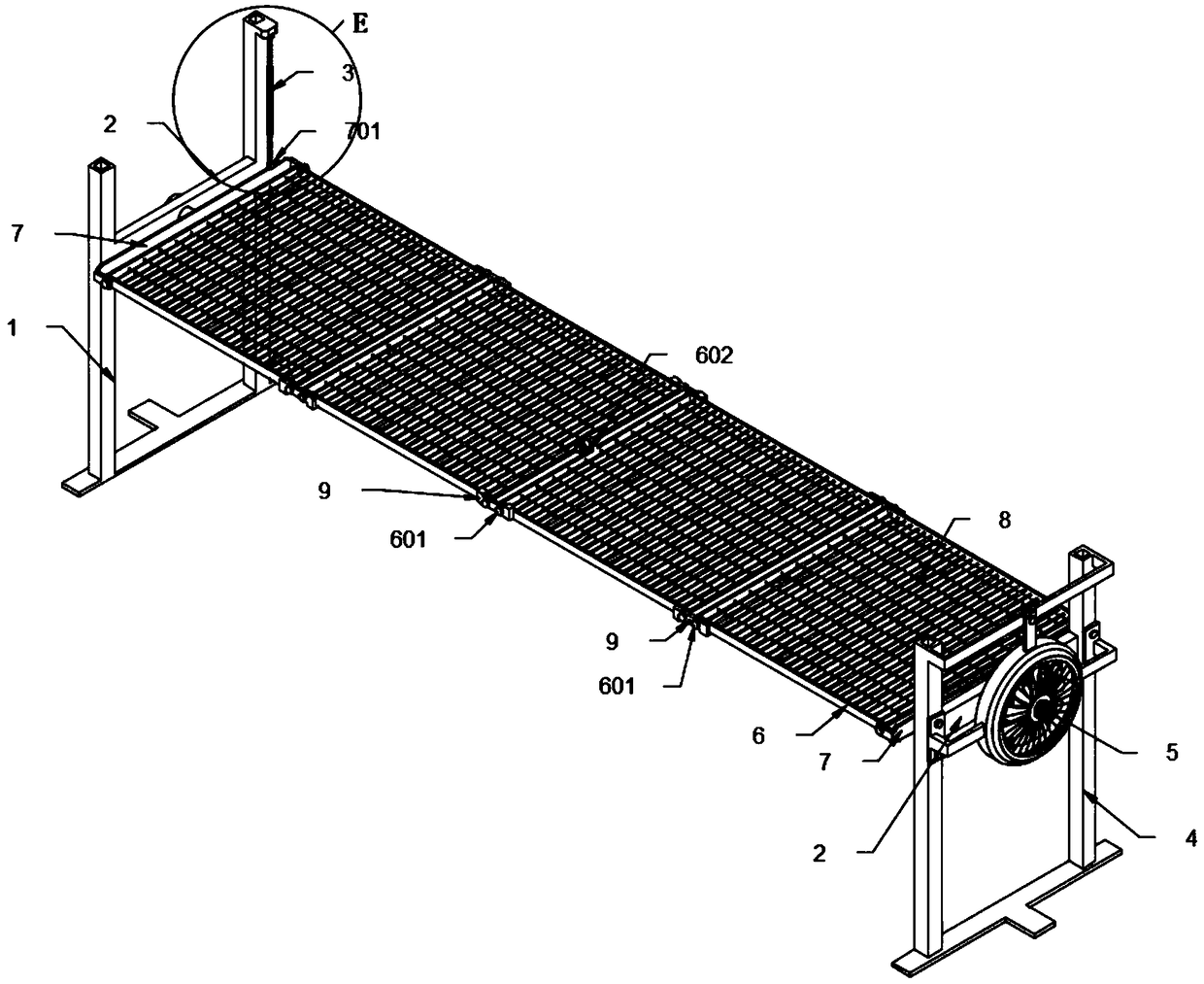Crop sun-drying apparatus with adjustable irradiation angle