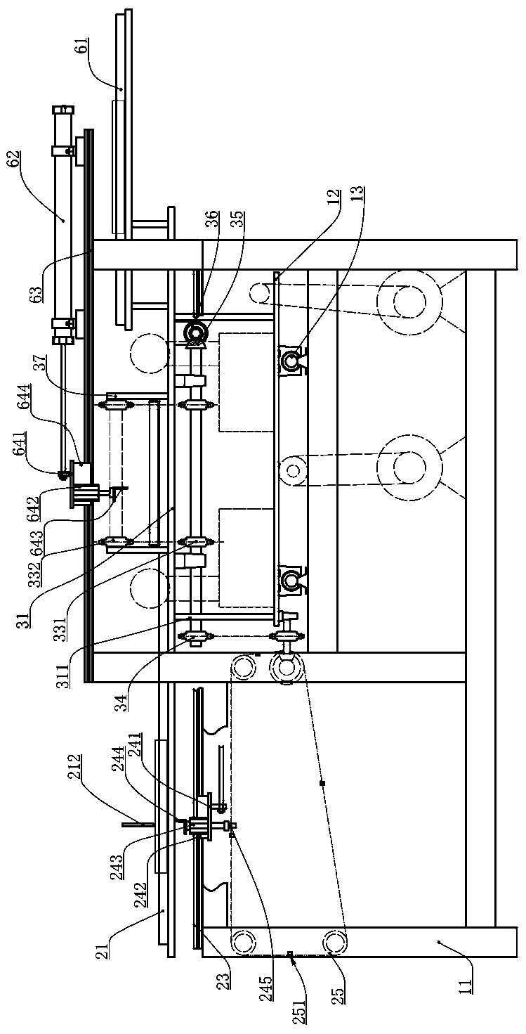 Synchronous chamfering device for four corners of cutting board