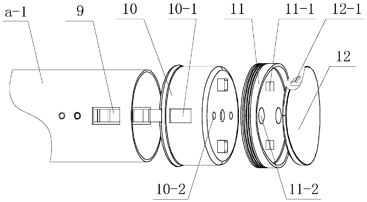 Bicycle capable of internally hiding fishing gears