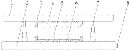 Plastic pad stamping molding device for plastic pads with rough surfaces