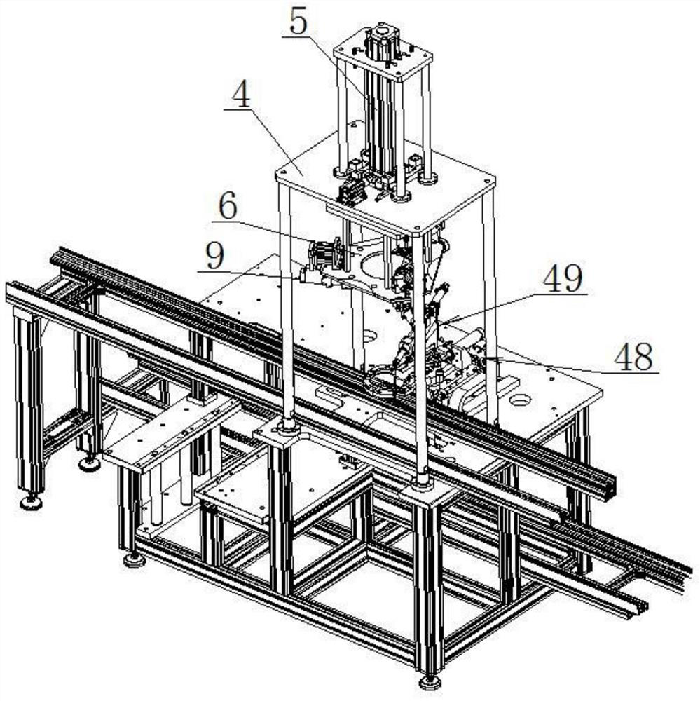 Assembling device and method for ball cage coupling hoop