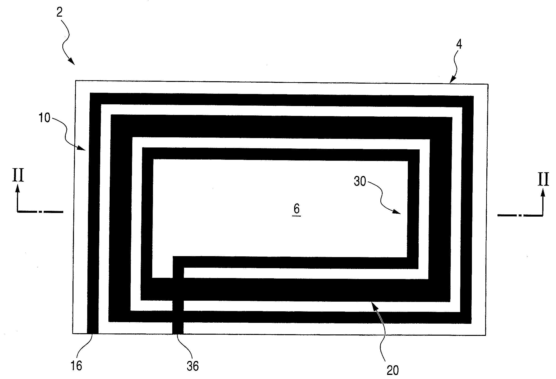 Loop antenna device with large opening area