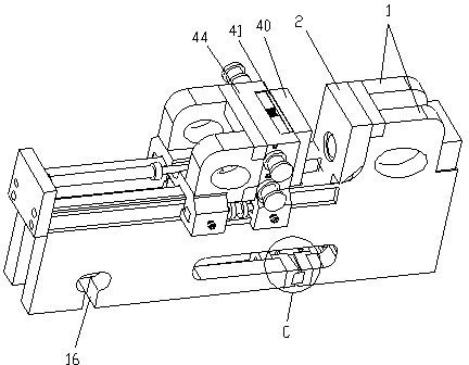 Deformation compensation device for injection molding machine or die-casting machine
