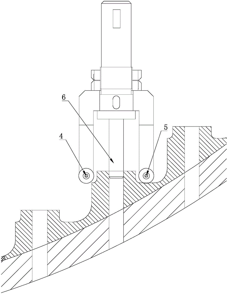 Milling cutter for forming boss and boss forming method