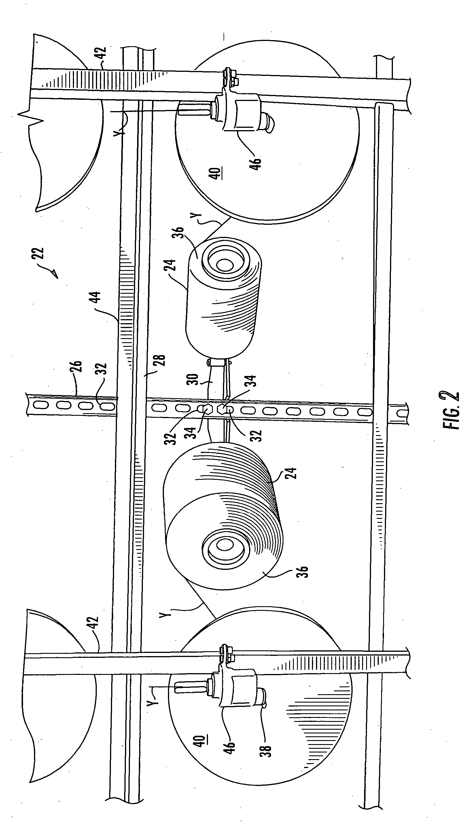 Yarn package supporting bracket for use on a creel