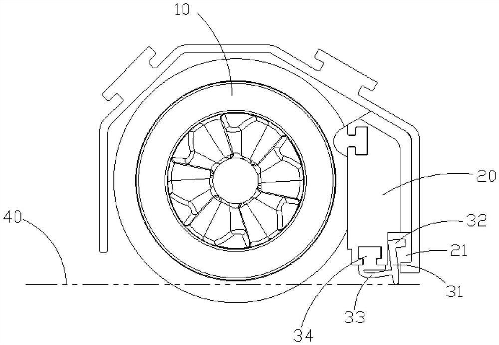 Scraper strip and cleaning device