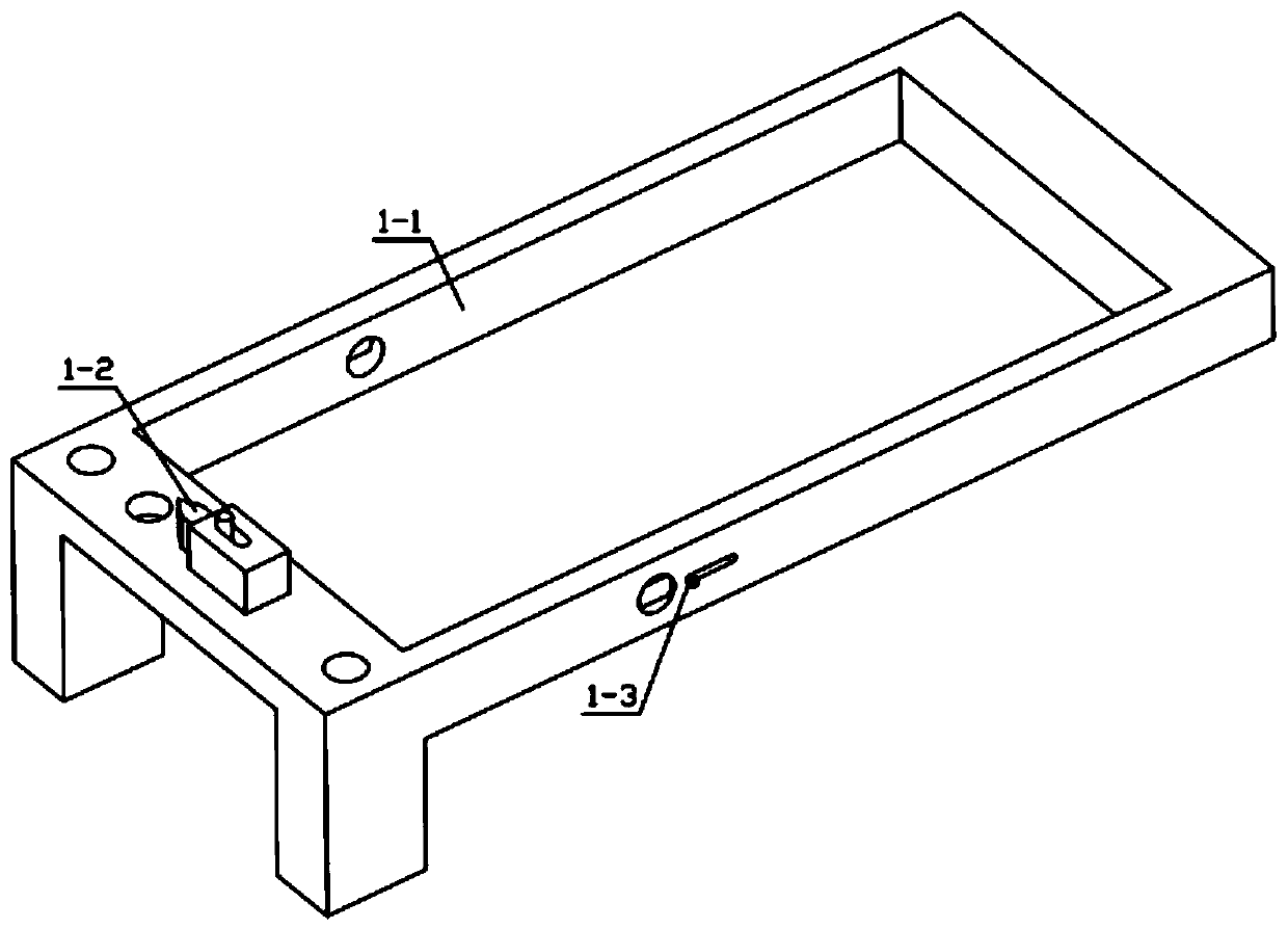 Agricultural machinery device for agricultural mulching film covering