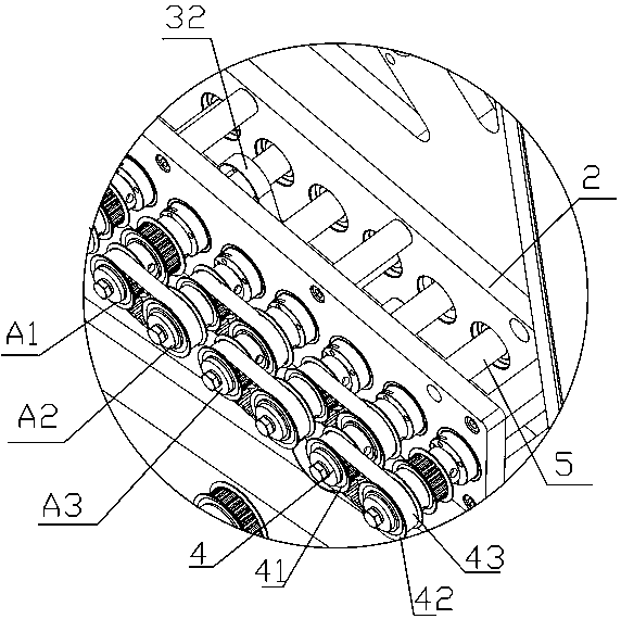 Roller suitable for soft bag settling machine