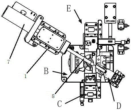 Floating pin self-locking device for tunnel core-pulling mechanism