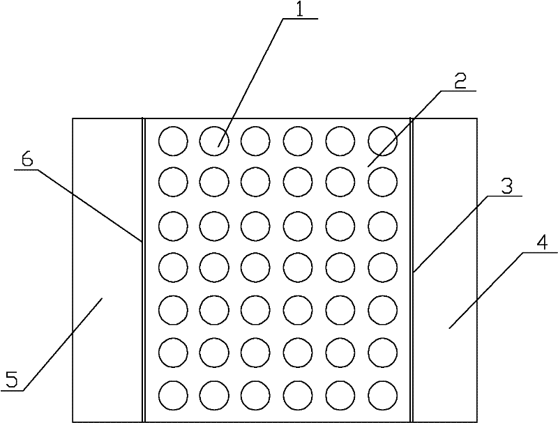 Microscopic bubble combined trapezoid spray tray and connection method of valve body and tray