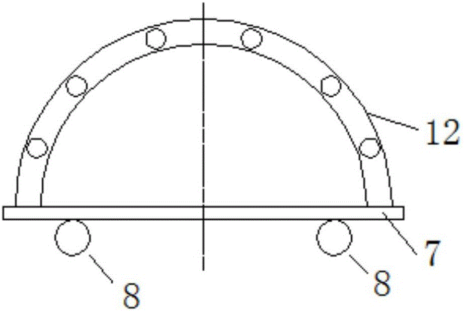 Heat accumulating type skid-mounted protection cover for heat insulation of pressure vessel and making method of heat accumulating type skid-mounted protection cover