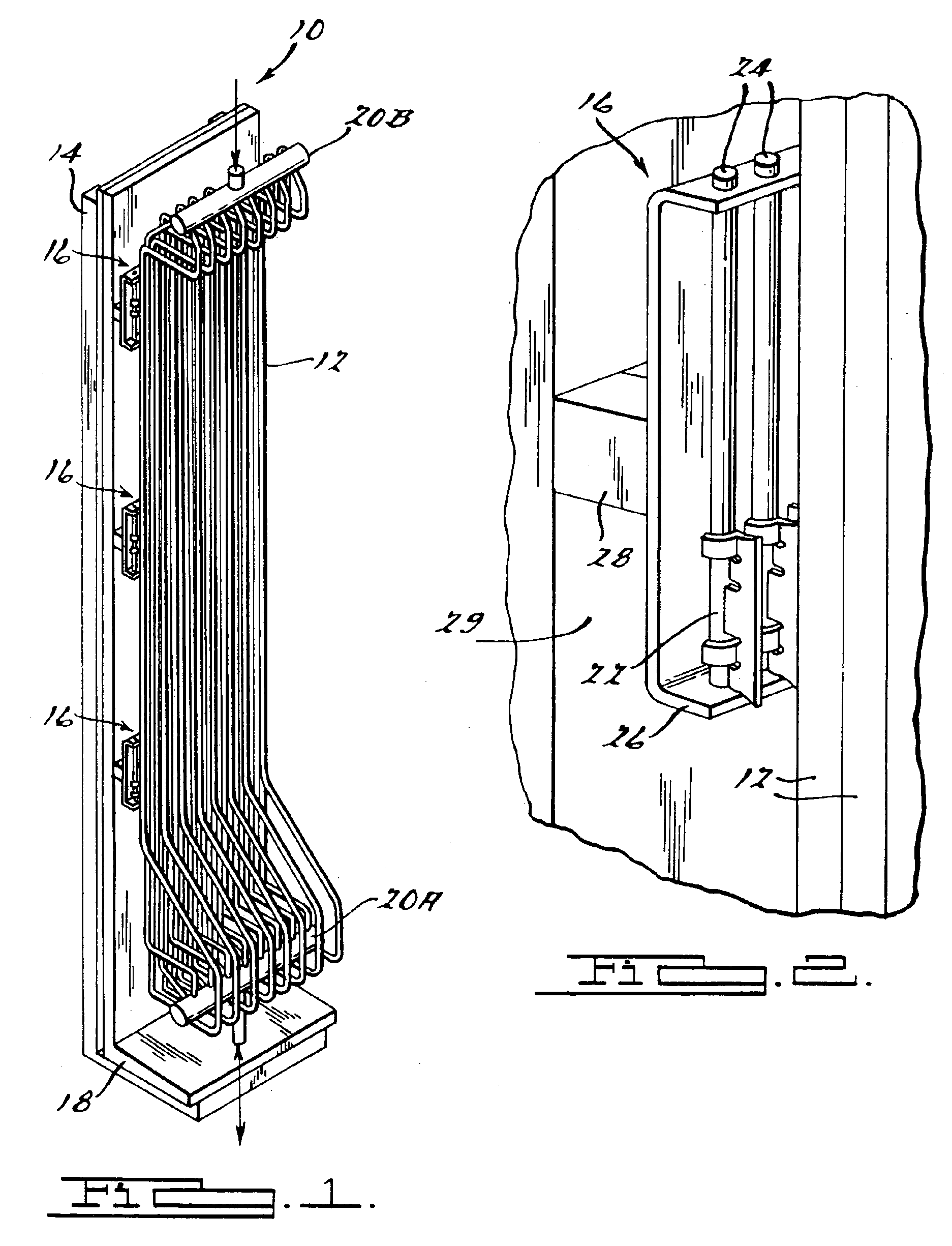 Bottom supported solar receiver panel apparatus and method