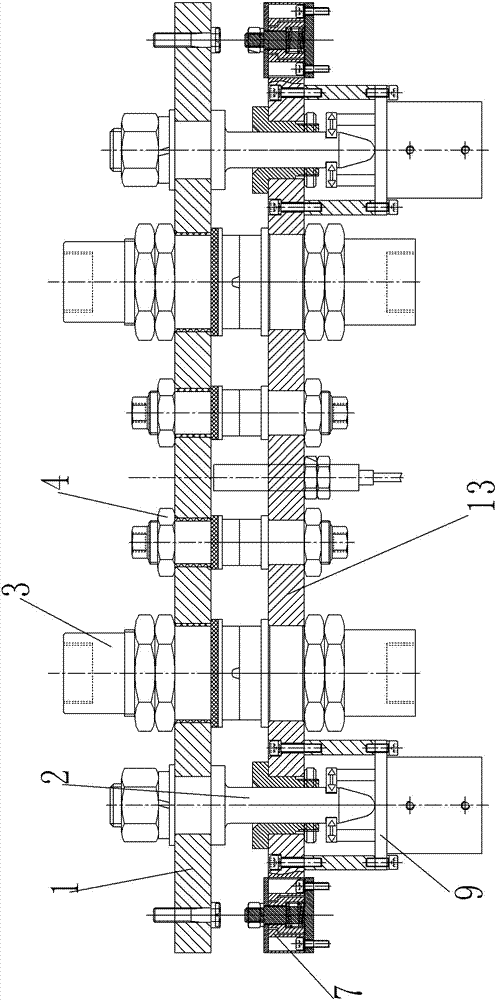 Engine run-in test bench and floating docking device and its adjustment assembly