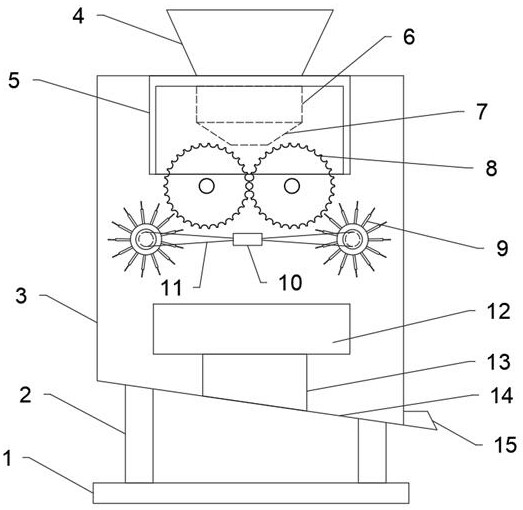 Feed granulator suitable for suckling pigs to eat