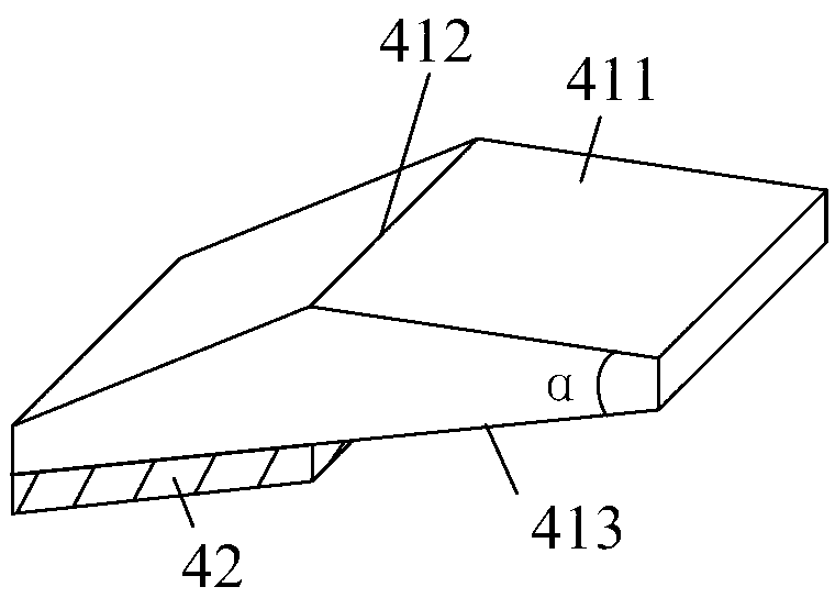 Glass bottle defect detection apparatus and image splitting device