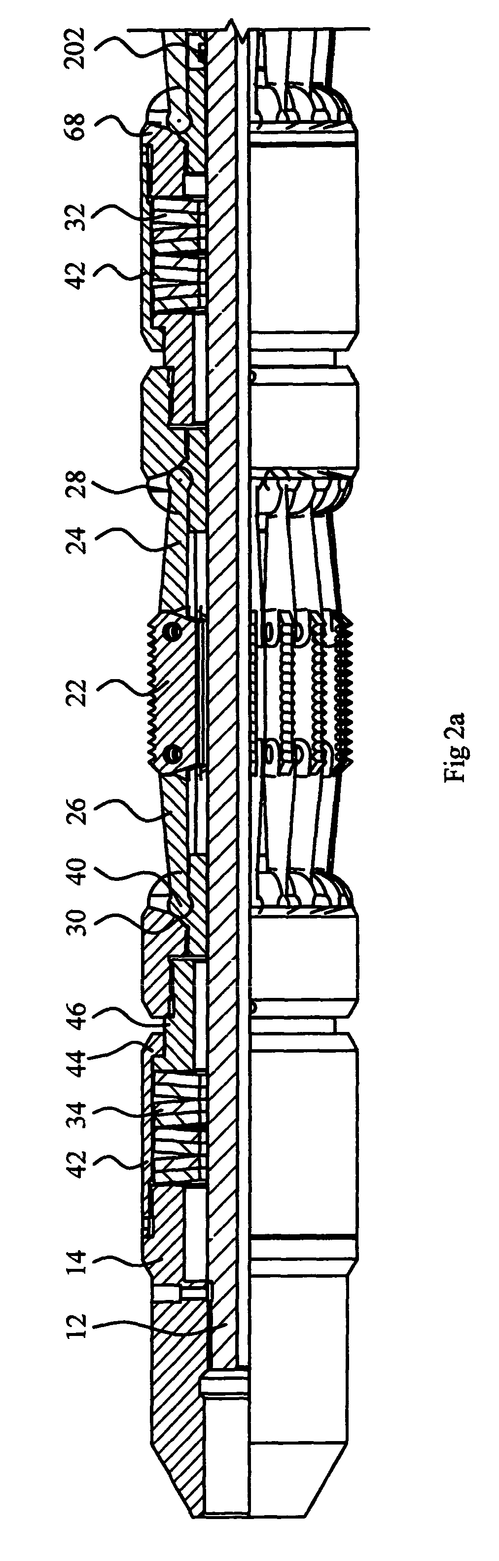 Method and device related to a retrievable well plug