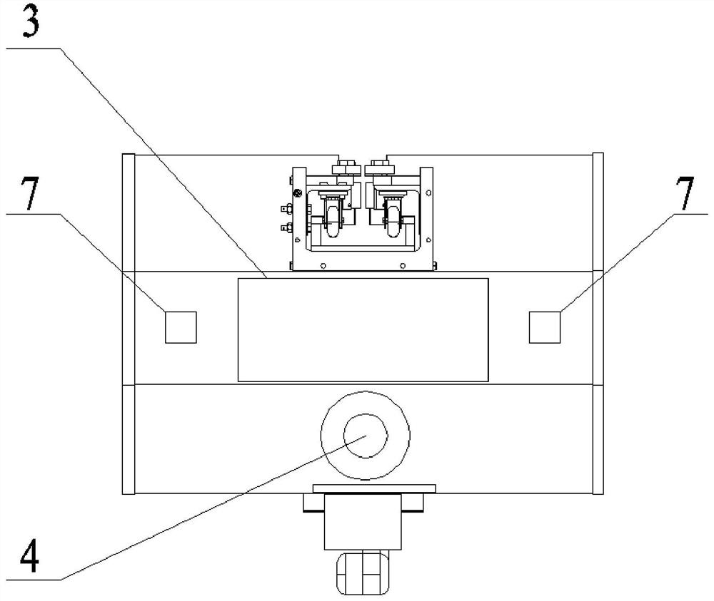 Rescue robot and rescue method of comprehensive pipe gallery rail-hanging type robot