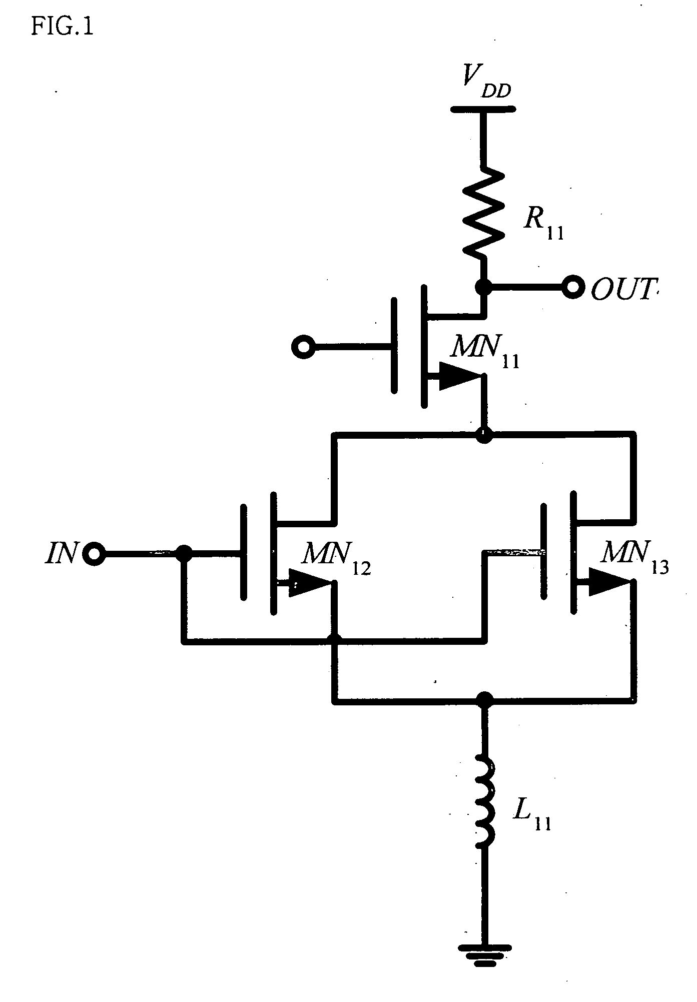 Amplifier circuit having improved linearity and frequency band using multiple gated transistor