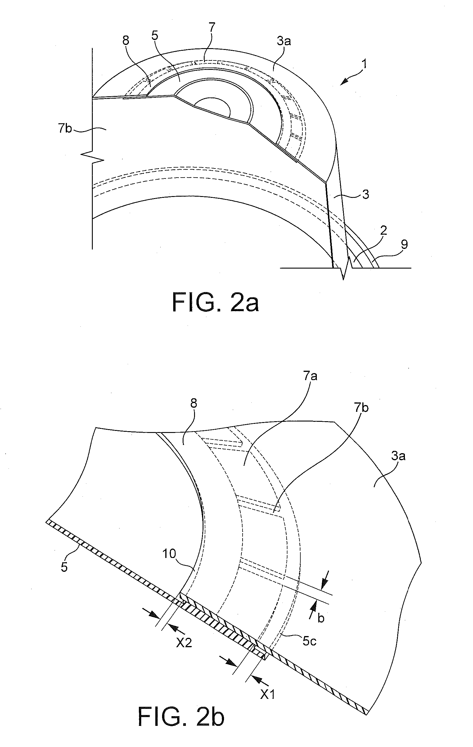 Capsule with delaminatable injection means