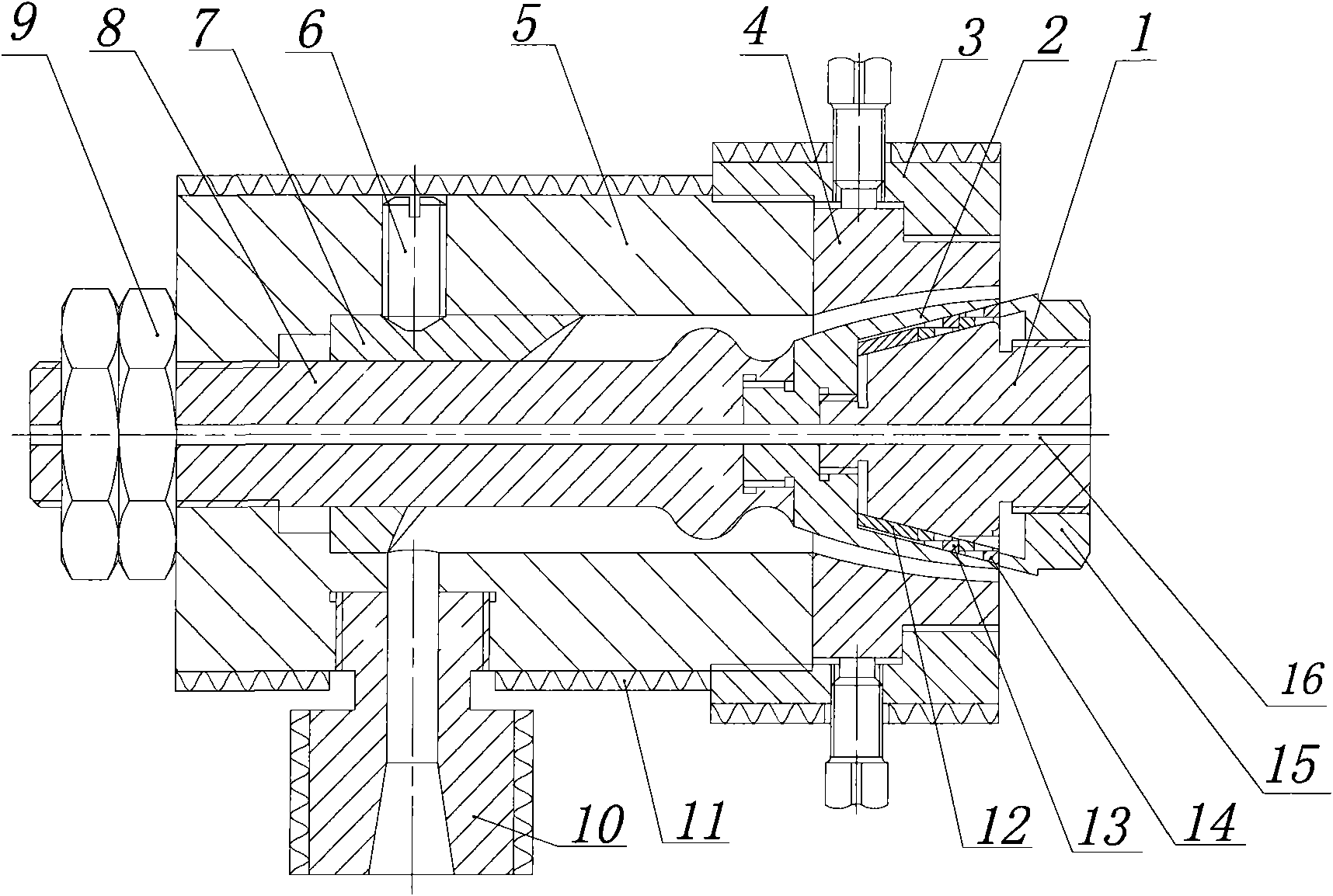 Machine head device capable of adjusting wall thickness of extrusion pipe