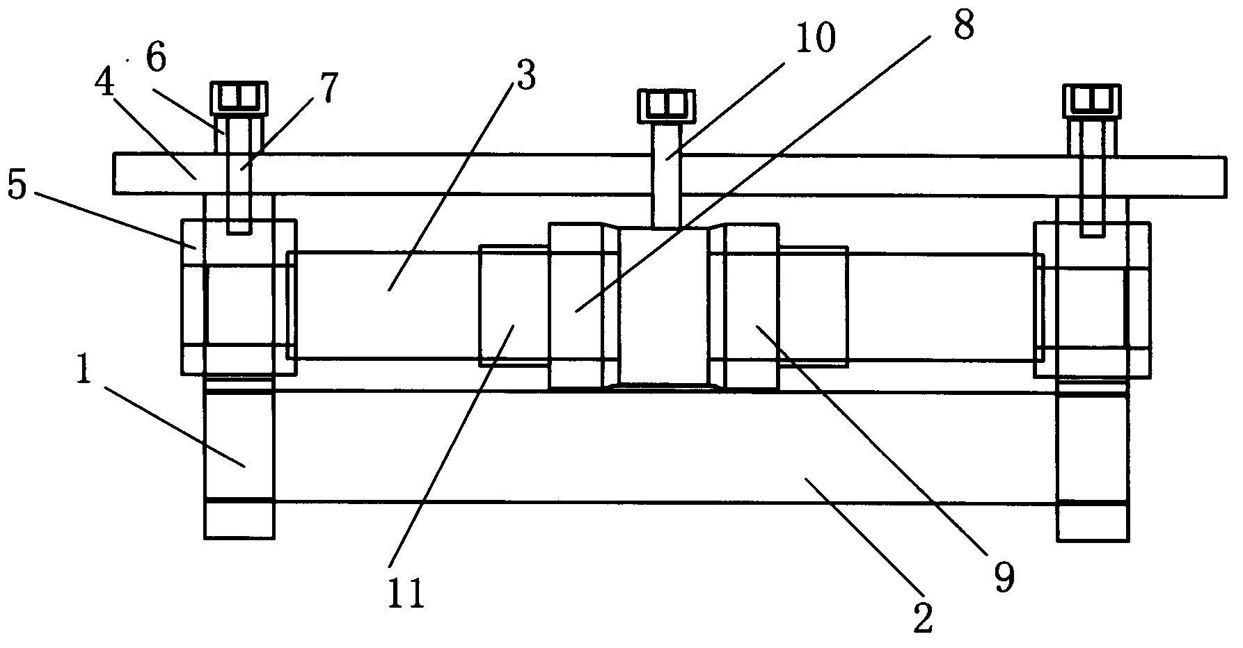 Adjusting aluminum strip chamfering device