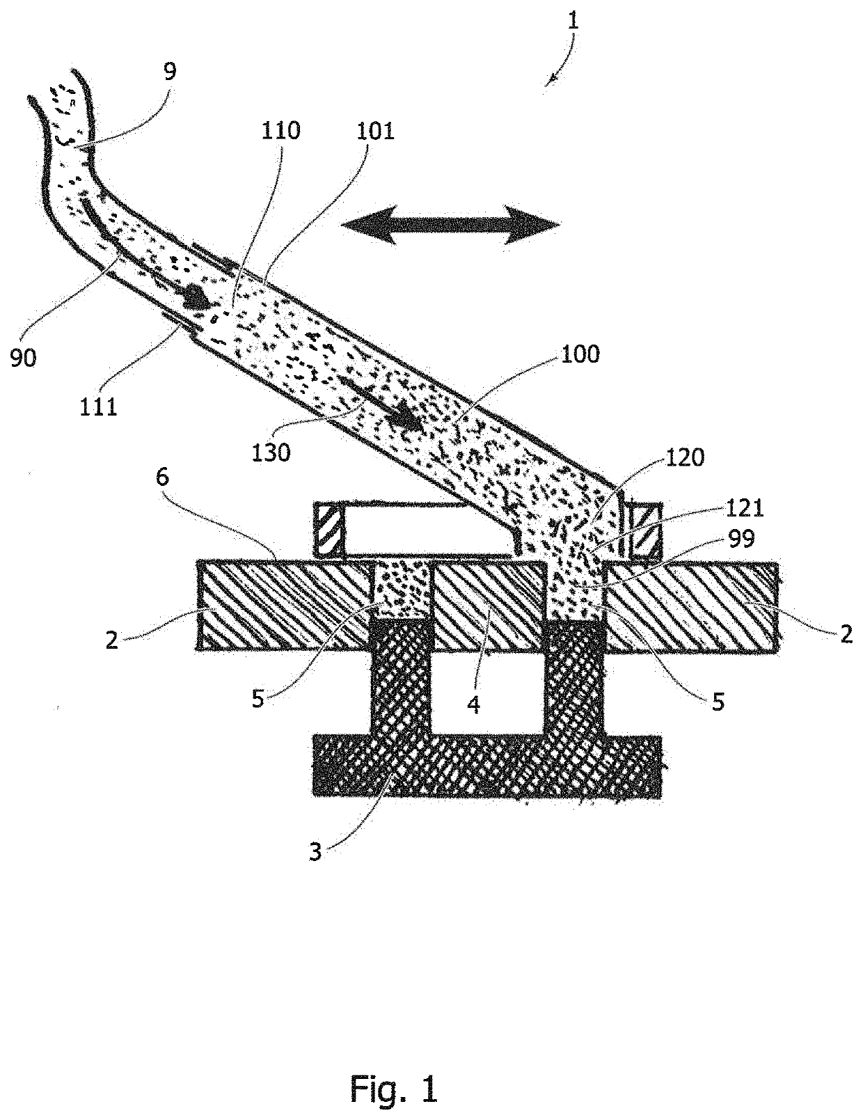 Distributor Device for a Filling Shoe for Compression Moulding