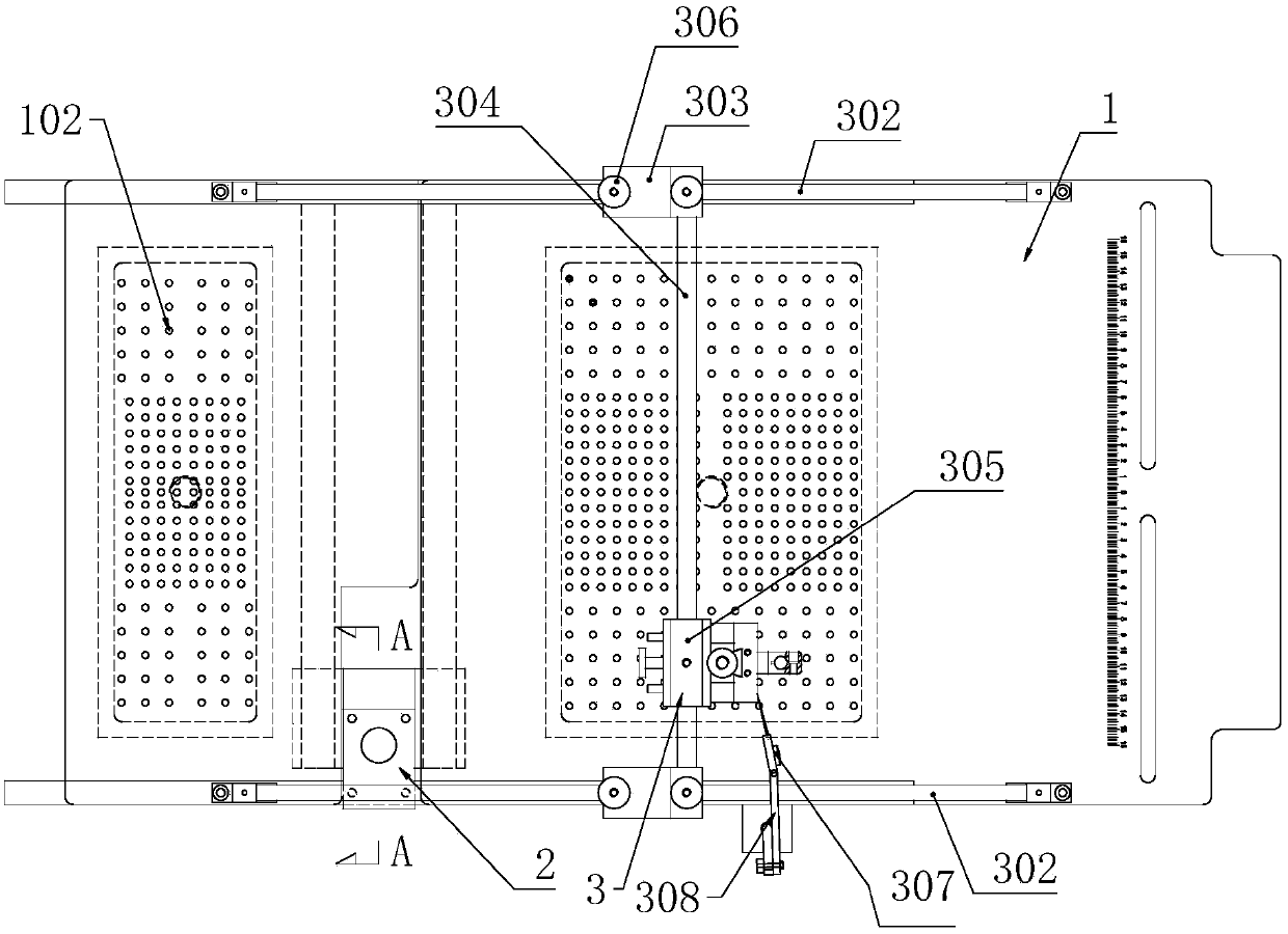 Material feeding amount control device and method applied to die cutting machine