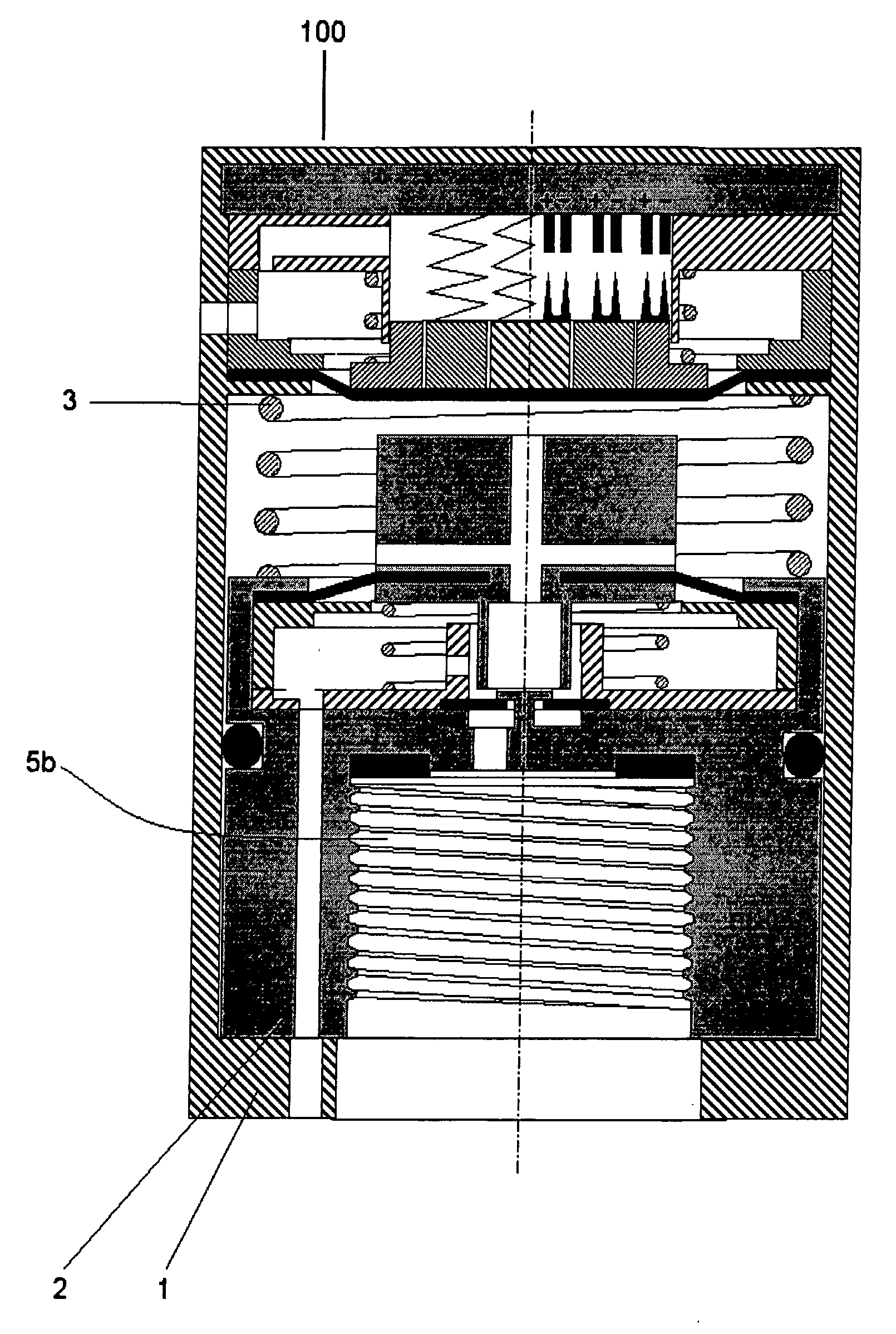 Device for surveying the pressure of fluids housed in tanks or flowing through ducts.