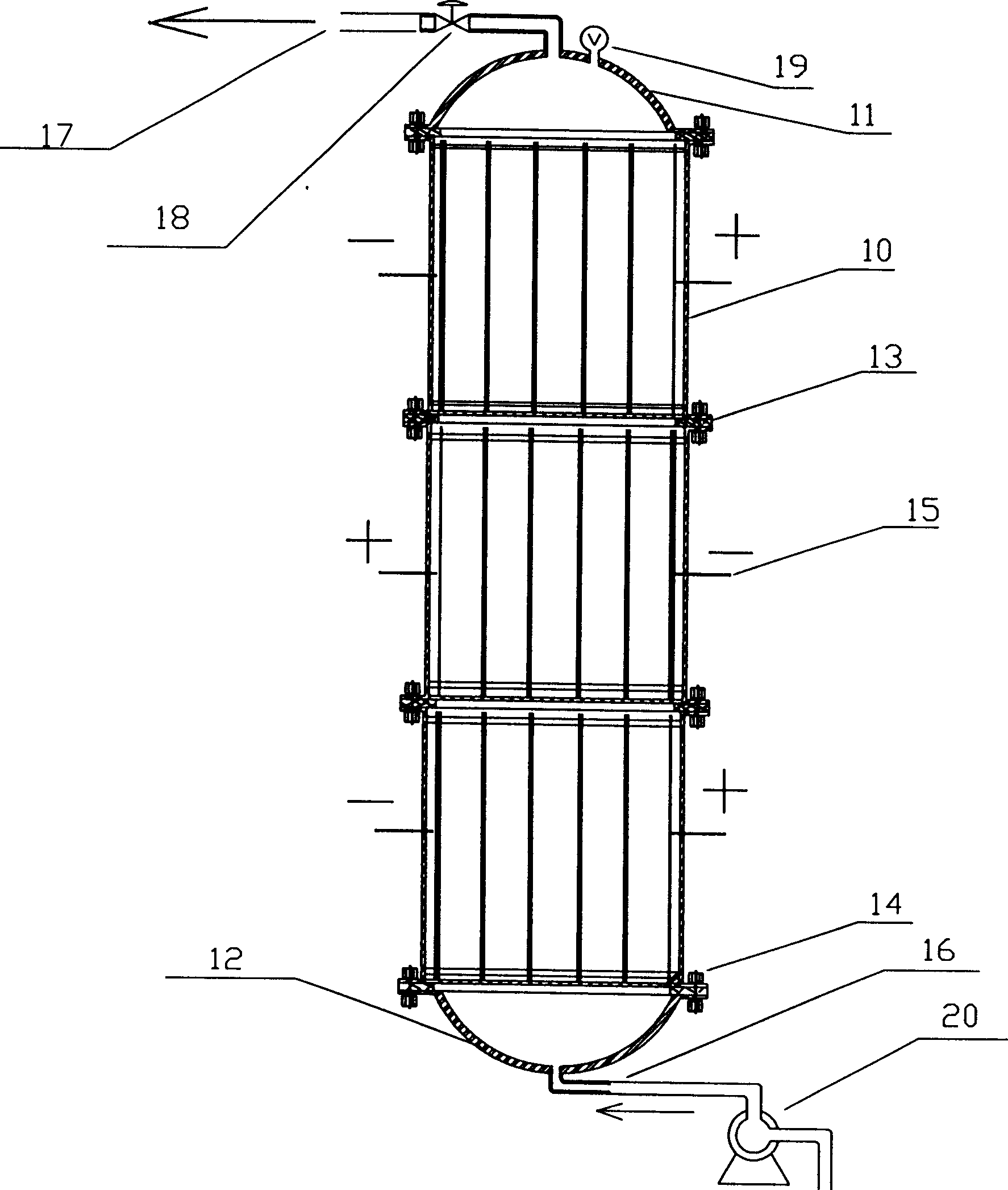 Electrochemical method and device for continuous and fast water treatment