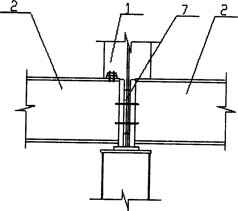 Connecting method and structure of crane beam for self adaptable column sedimentation