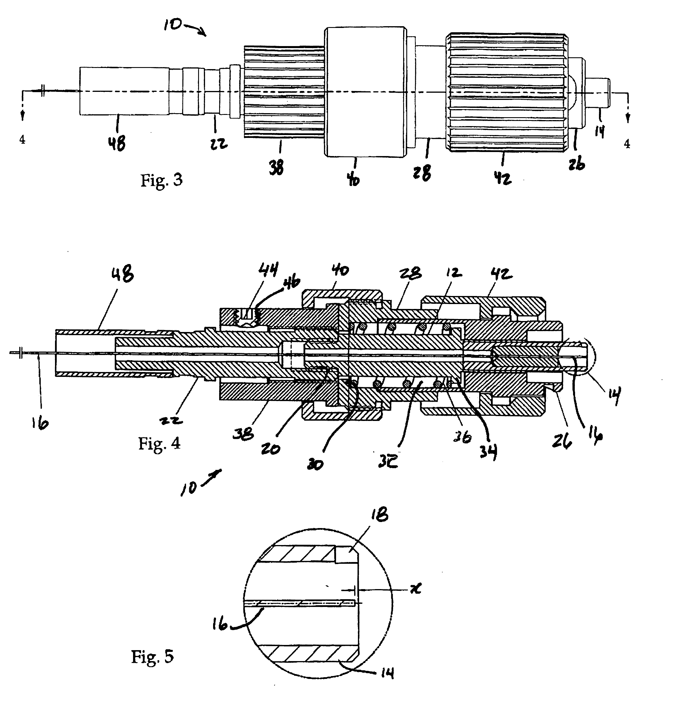 Adjustable focus connector with spring action