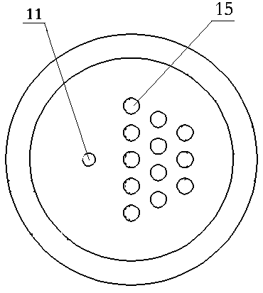 Water and slag discharging device for coal and rock mass with fracture development