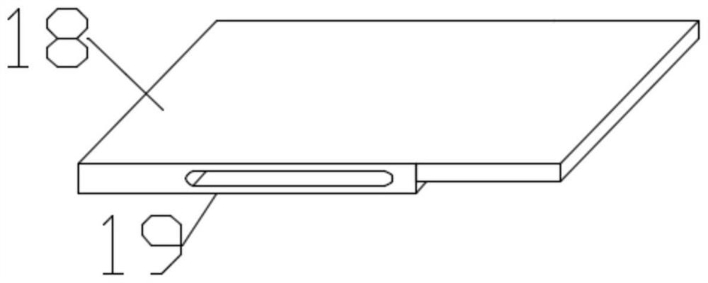 Automatic workpiece clamping device for industrial machining