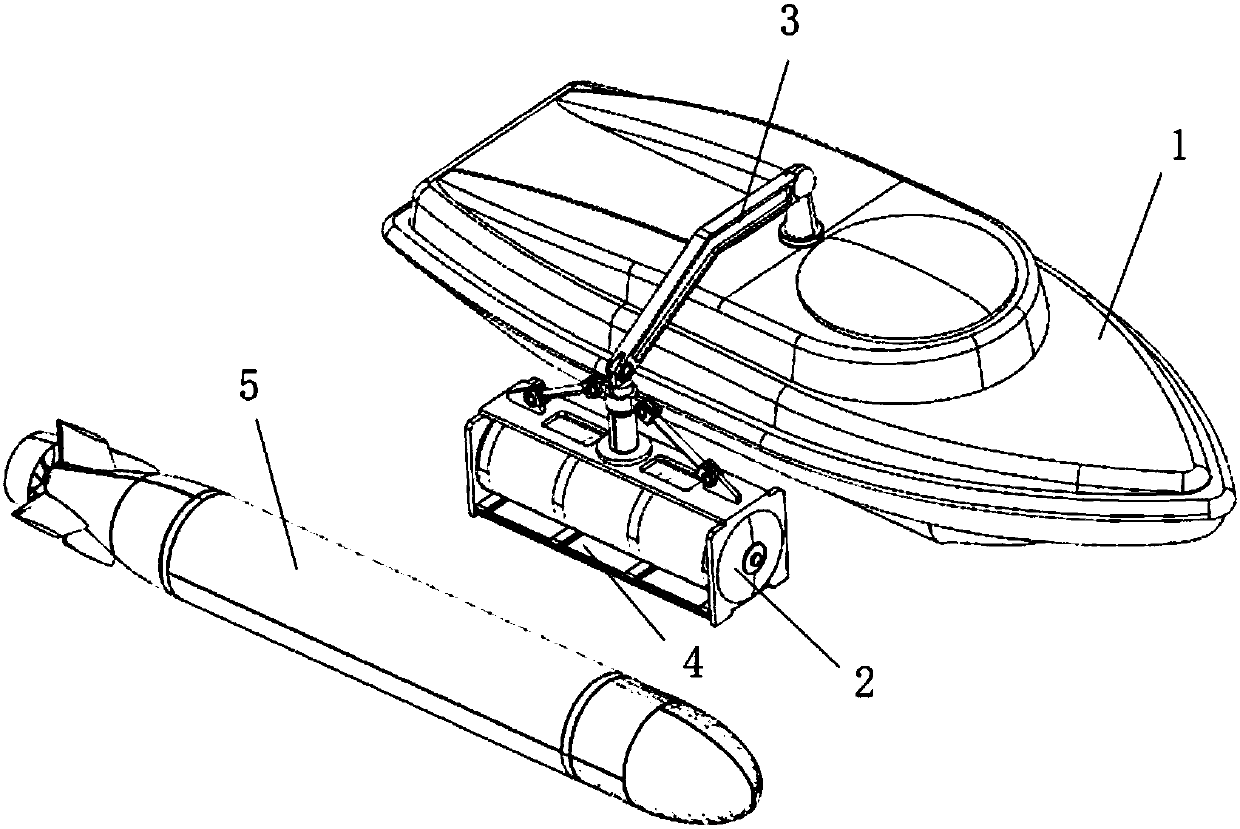 Recovering device and method for recovering UUV (underwater unmanned vehicle) on water surface of USV (unmanned surface vehicle) based on flexible arm