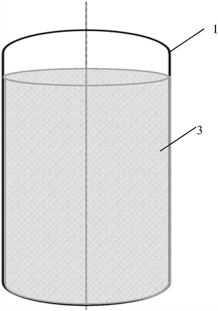 Cryogenic liquid storage tank with porous medium