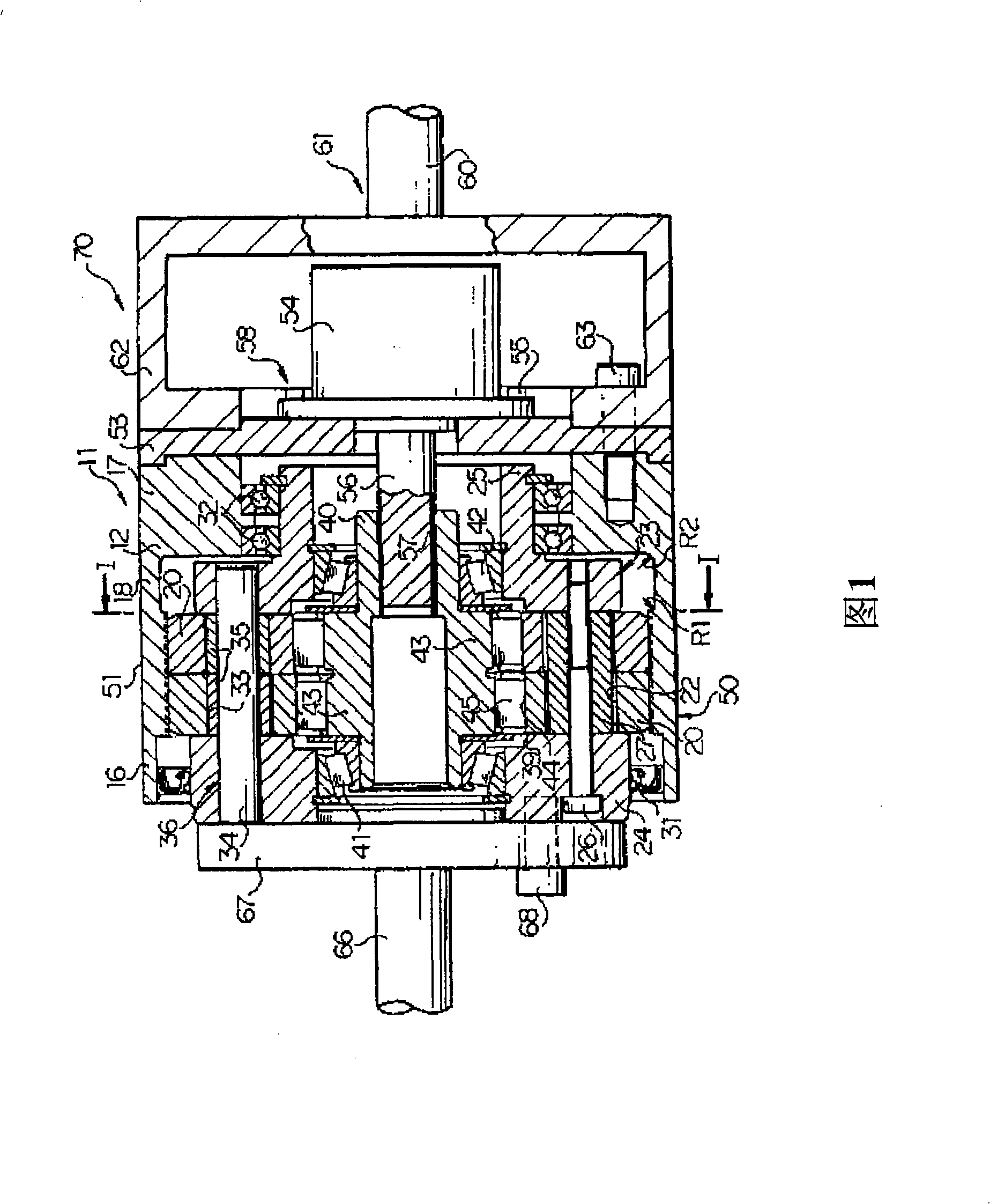 Eccentric oscillating reduction gear and stabilizer shaft rotating device using eccentric oscillating reduction gear