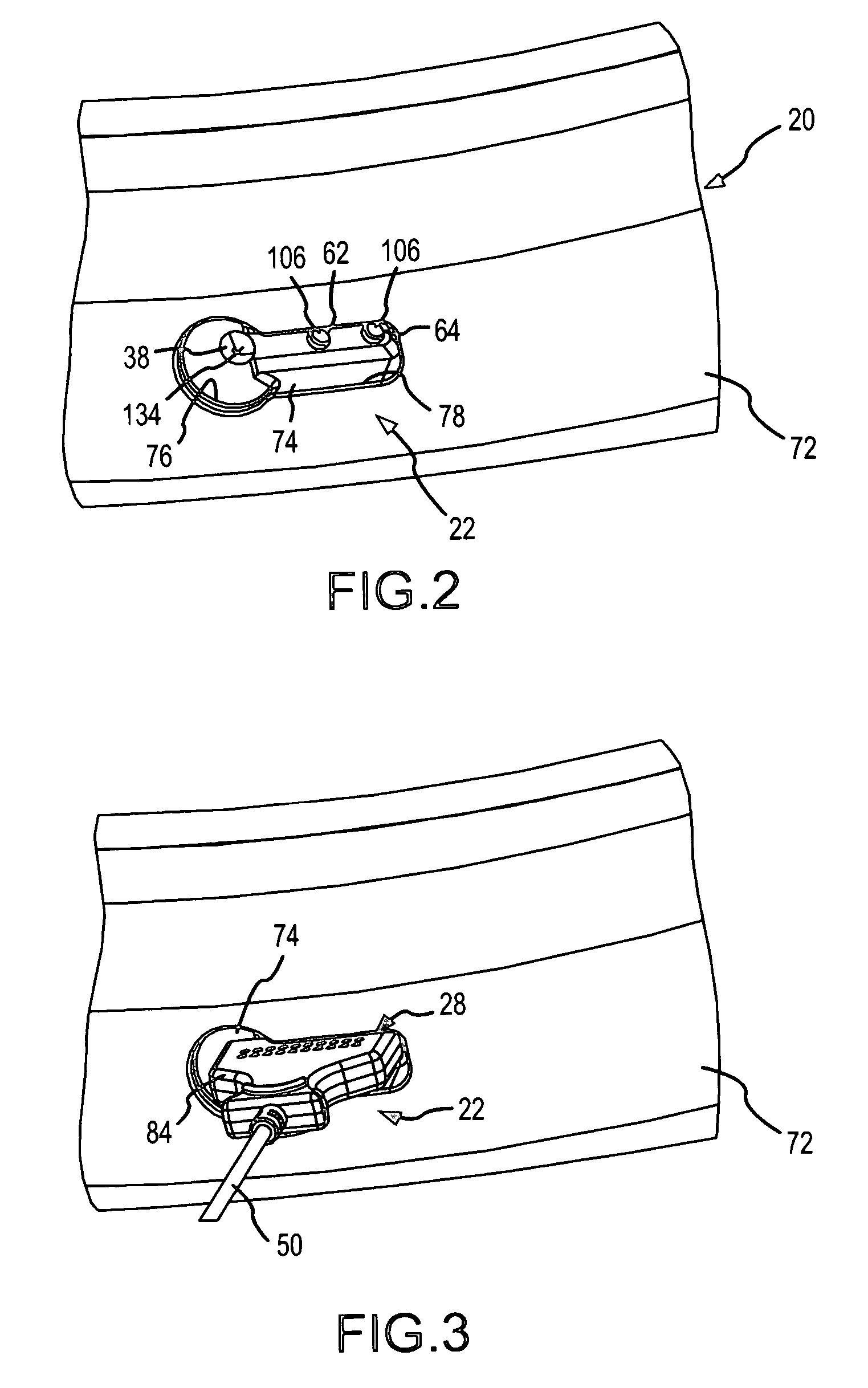 Integrated three-port receptacle and method for connecting hand and foot switched electrosurgical accessories