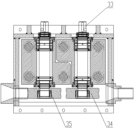 Front pinch roll component for skin lathe