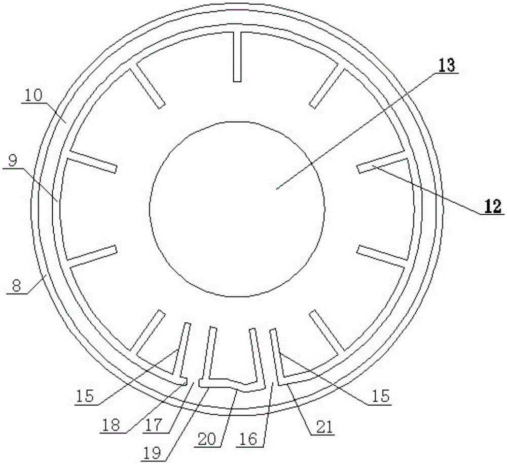 Leakage detecting device and leakage detecting method for blood cell separating bag