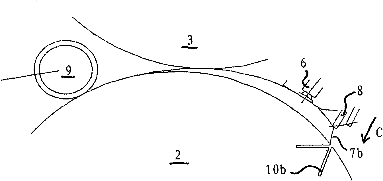 Apparatus for detecting printing plates and a printing plate monitoring system for a printing press