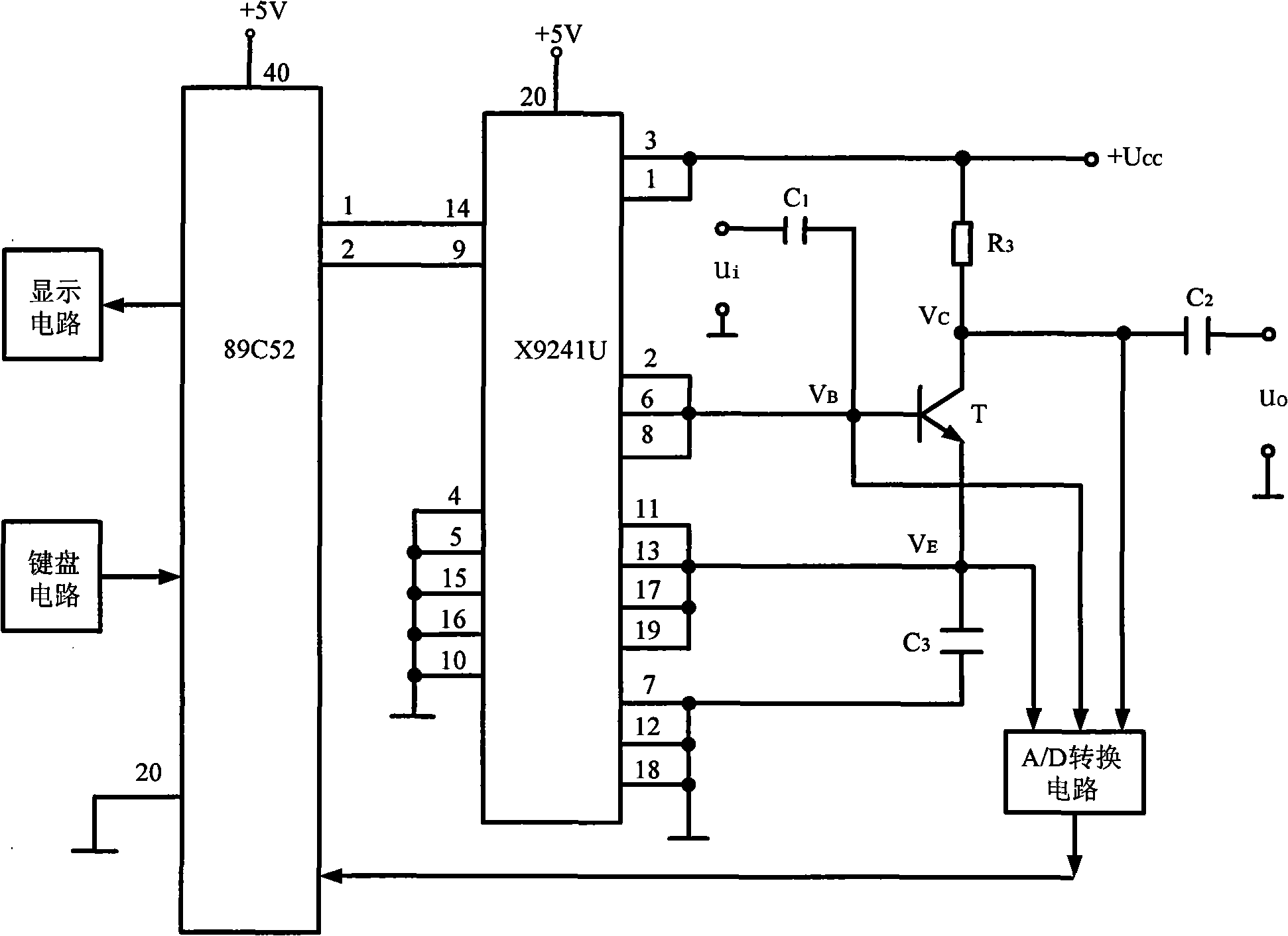 Single-stage amplifying circuit with automatically adjustable quiescent point