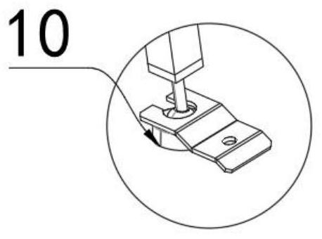 Automatic garbage distributing device