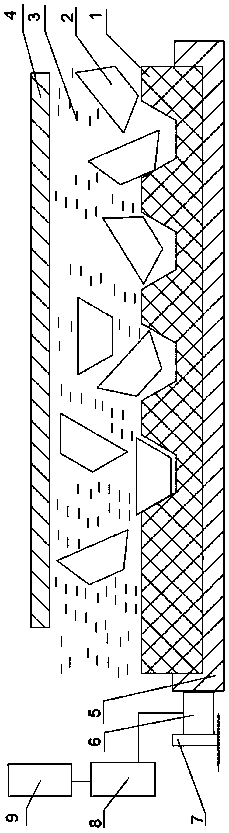 A device and method for self-assembly of micro-devices based on micro-vibration excitation