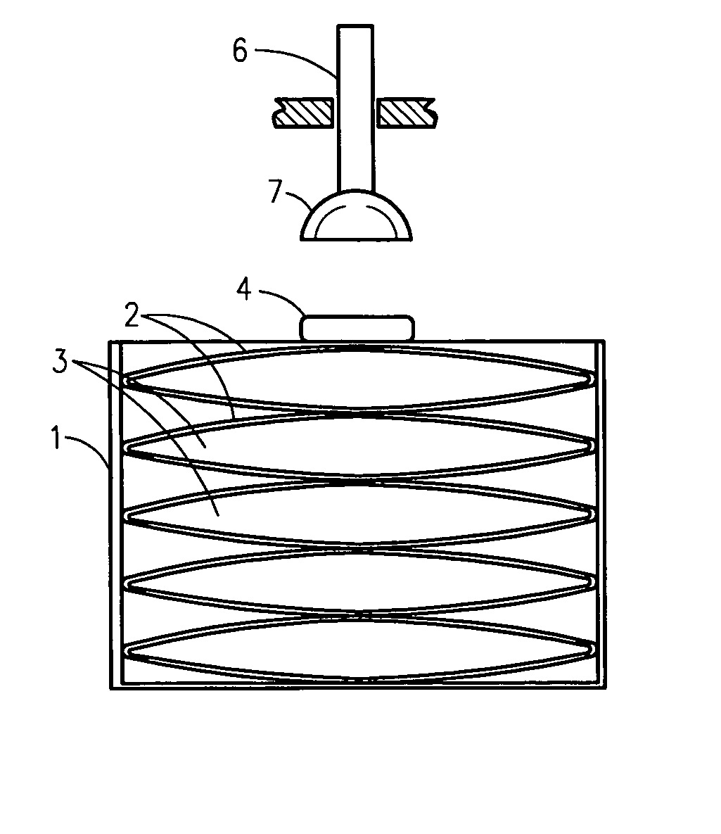 Device for pulling out packing material from a container in order to band a stack of bank notes