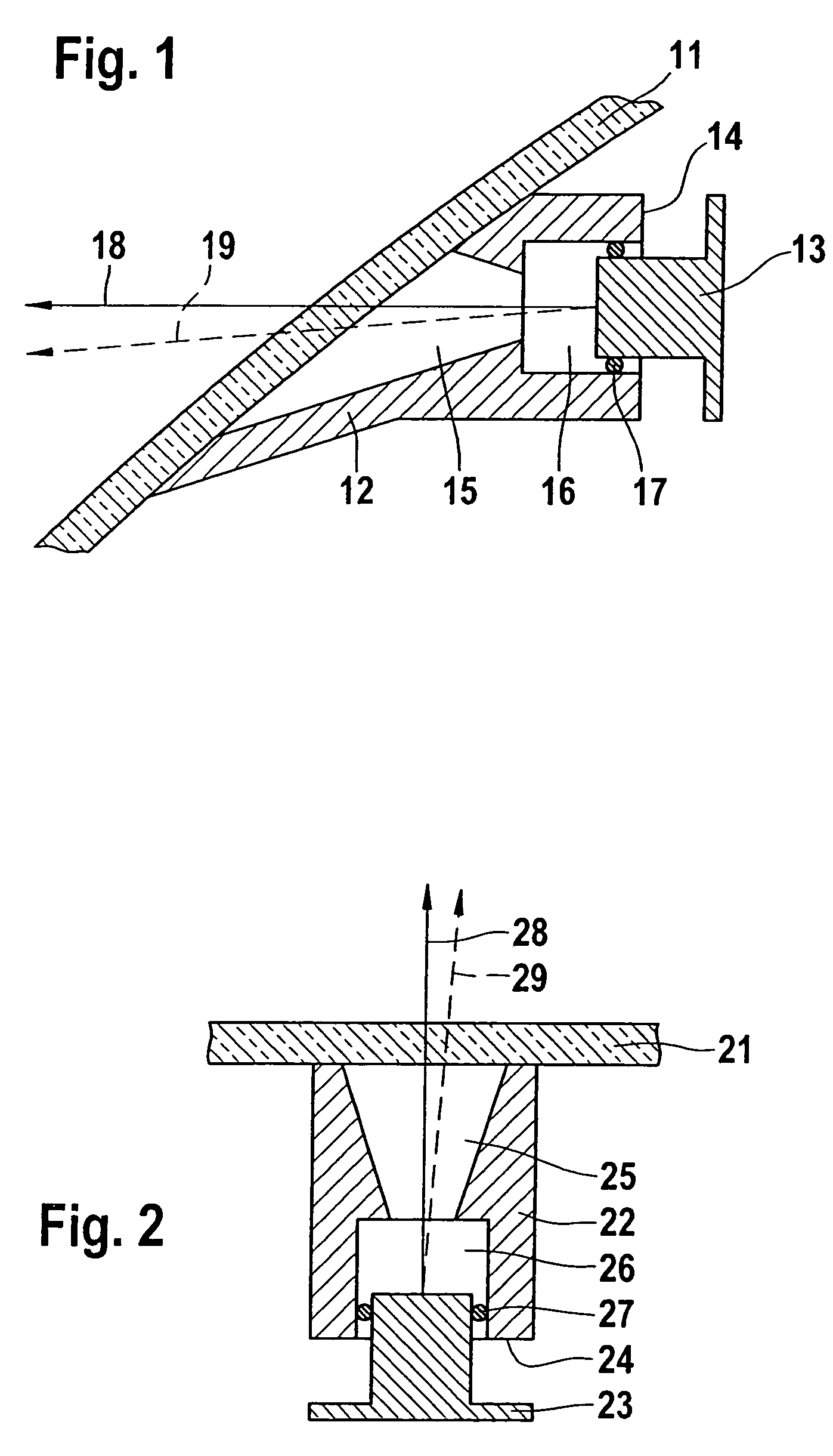 Method and device for fastening and aligning a sensor