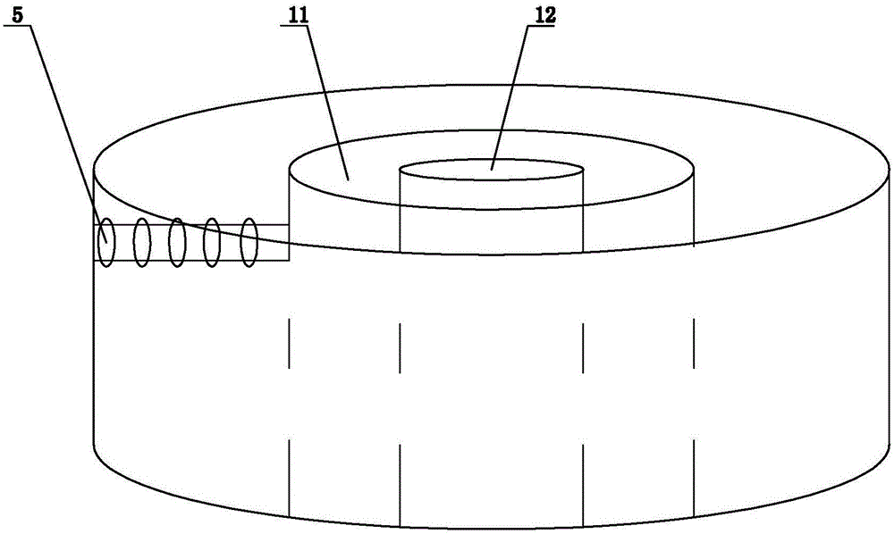 Recirculating aquaculture system with large annular aquaculture pond as core
