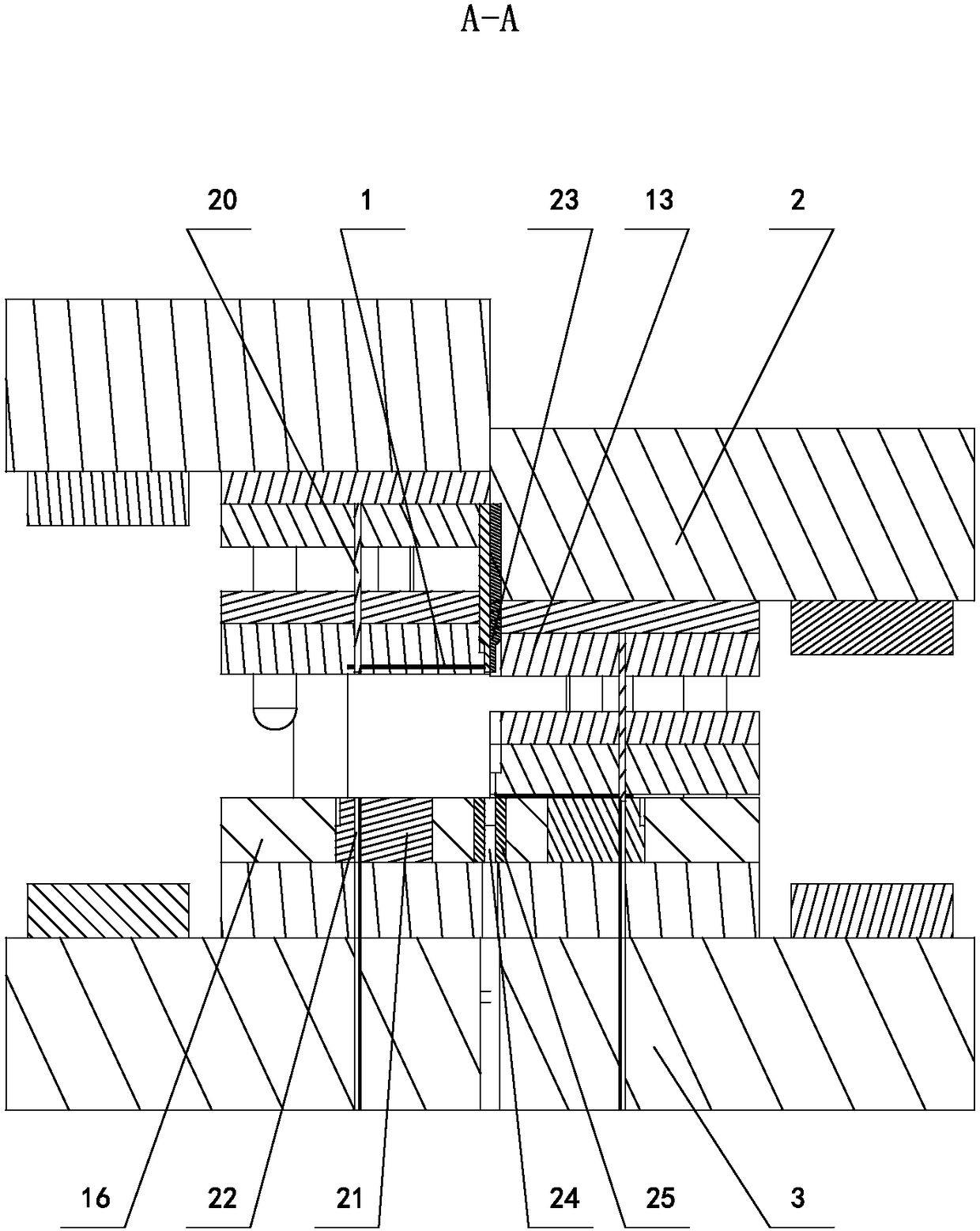 Forming dies for stamping and welding parts of pipes for vehicles