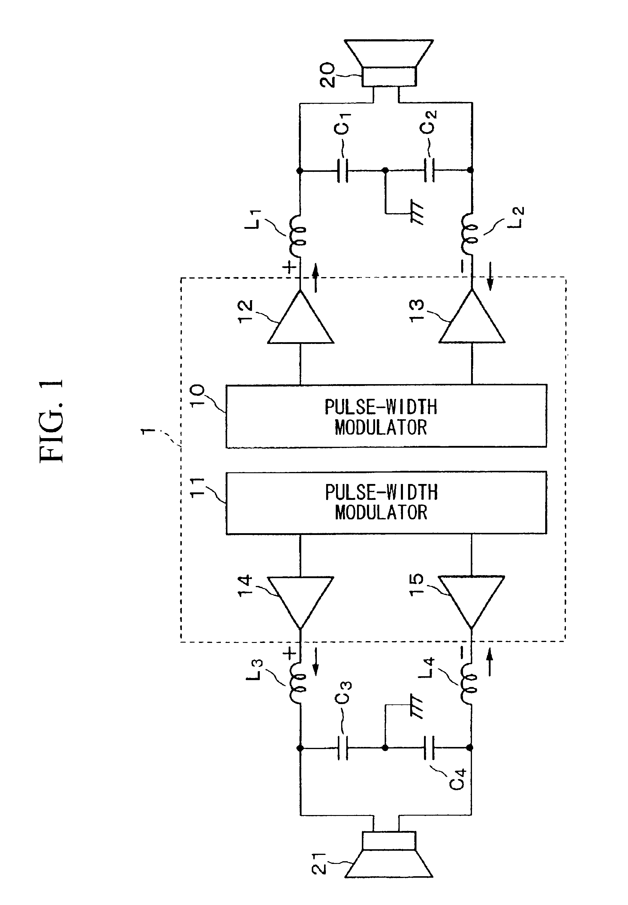 Class-D amplifier of BTL output type using filter coil and low-pass filter