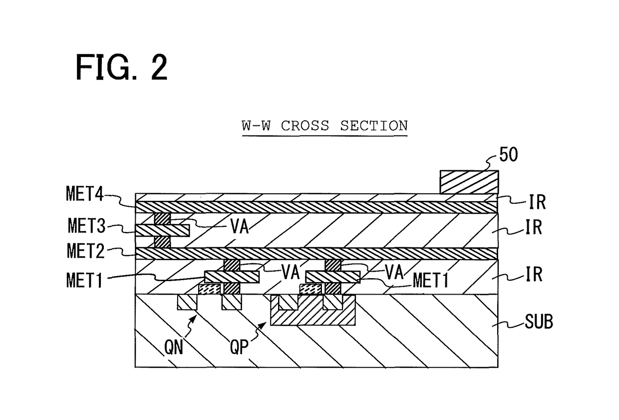 Heat dissipation bump electrode for chip on film