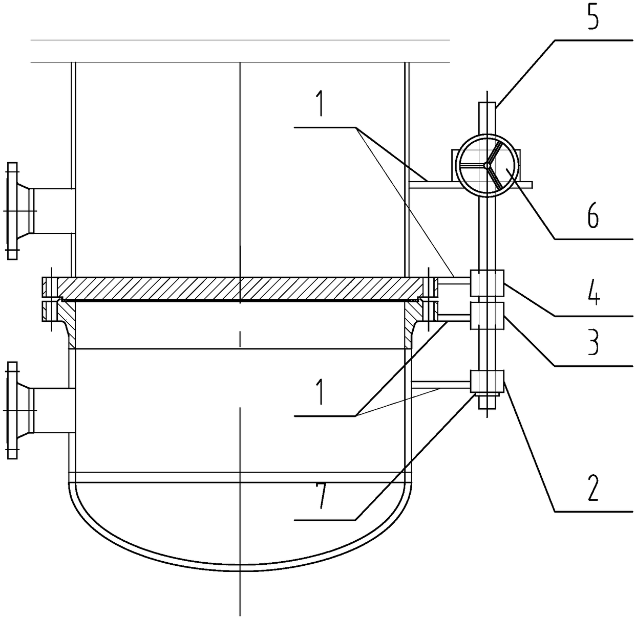 Simple assembling and disassembling device for vertical straight arm flange connecting equipment